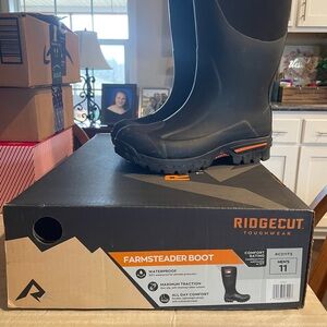Ridgecut Farmsteader Black Boots